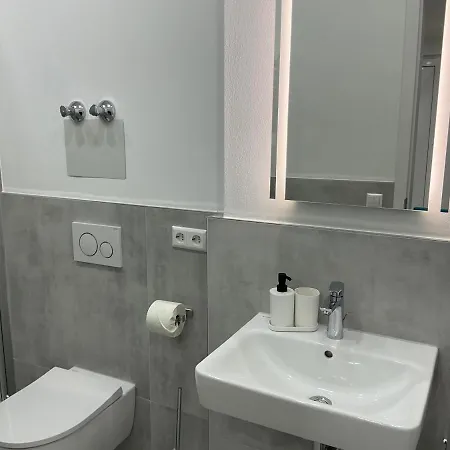 Deluxe Messe Flughafen * Leinfelden-Echterdingen