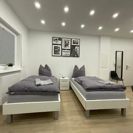 Deluxe Messe Flughafen Apartman