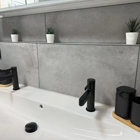 Deluxe Messe Flughafen Apartment